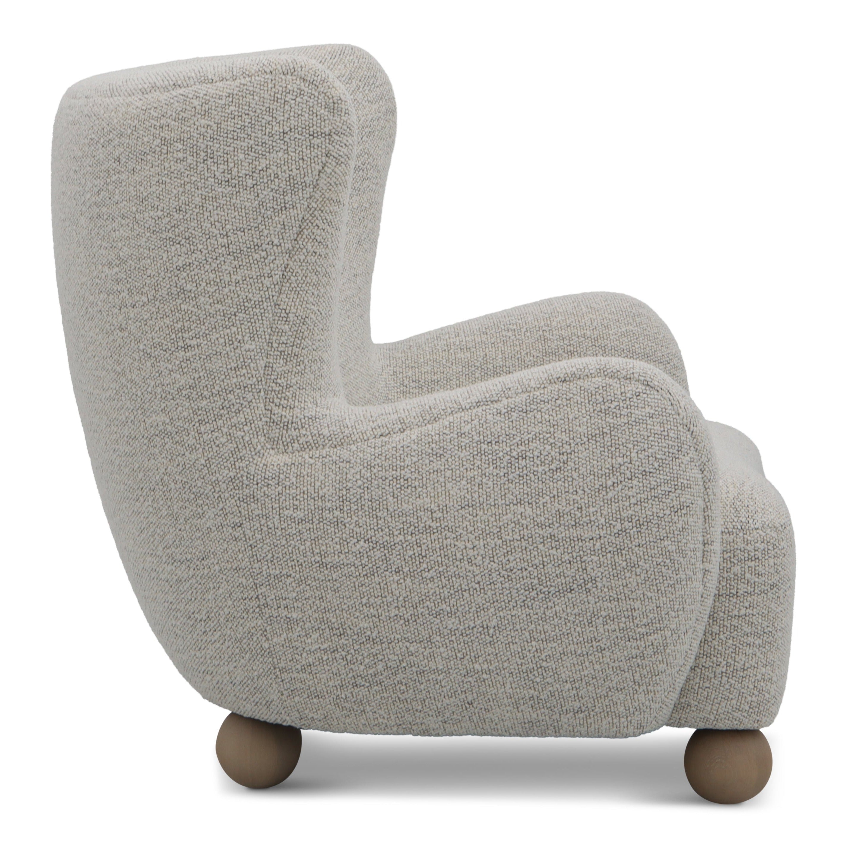 Ollie Armchair – Diamond Furniture